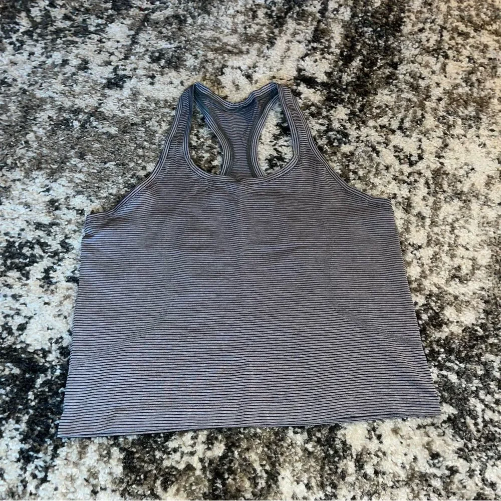 Lululemon swiftly tech tank race length size 12